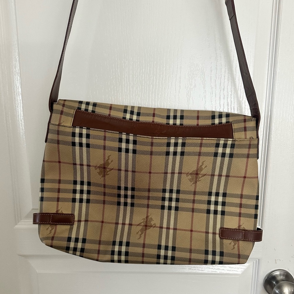 Vintage Burberry Messenger Bag - Picture 5 of 16